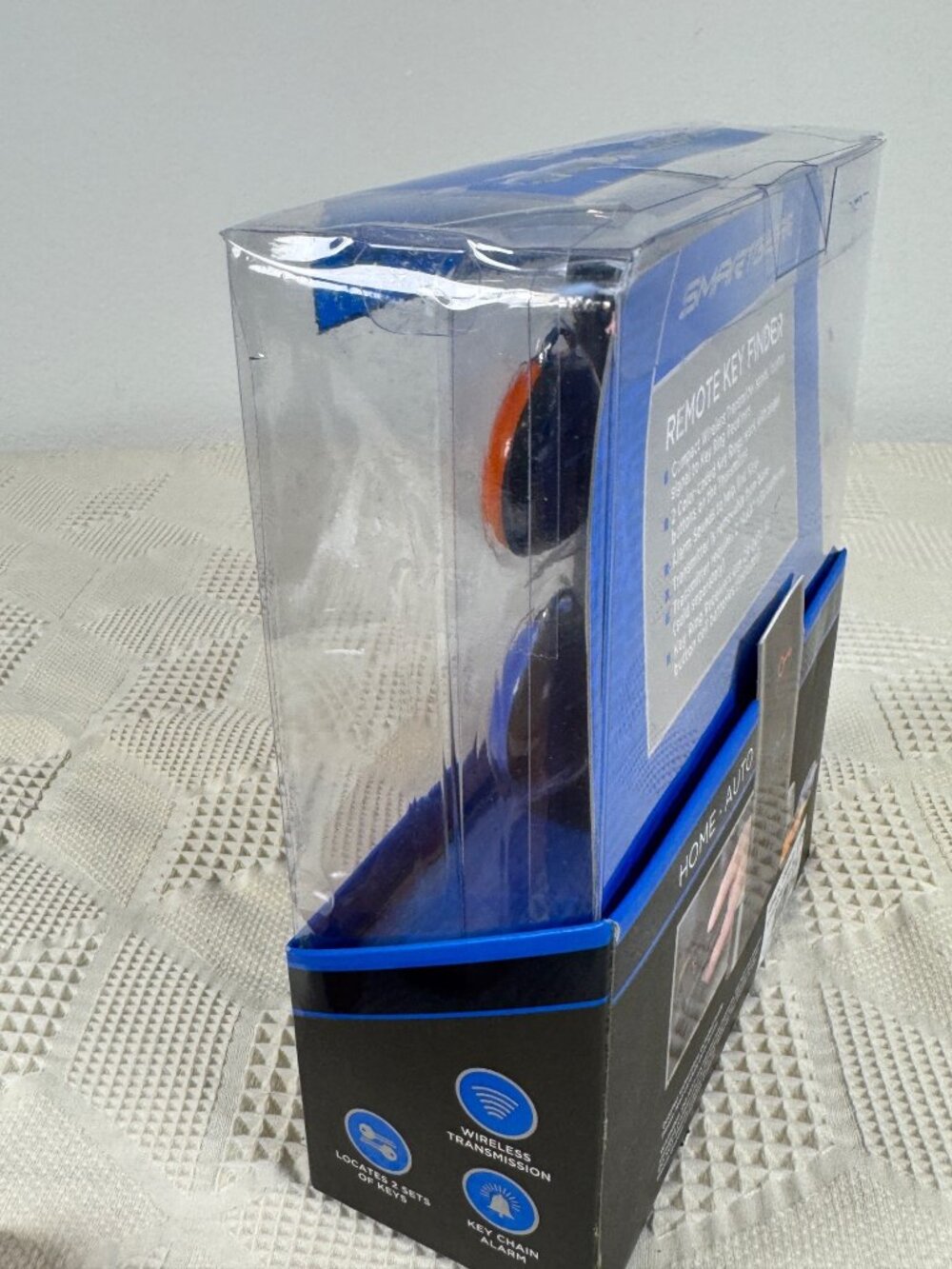 Smartgear Remote Key Finder w Wireless Transmitter 2 Color Coded Key Rings NIB - Picture 3 of 5